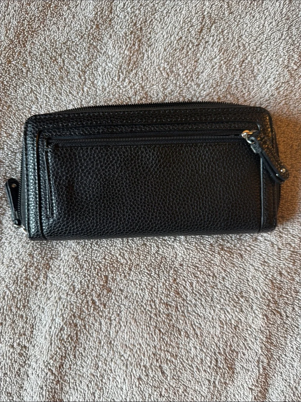 Nine West zip around